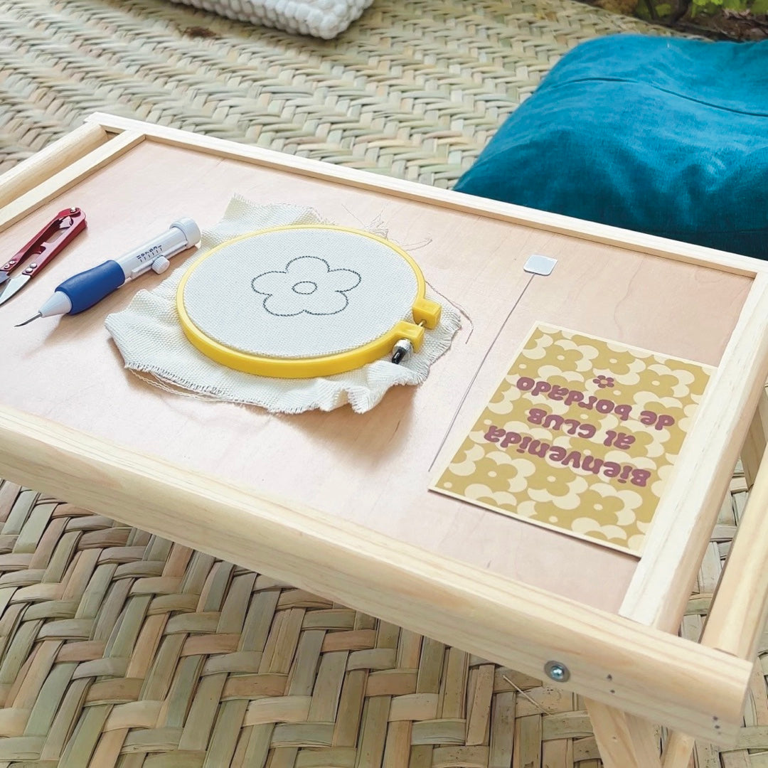 Taller presencial de bordado | Llavero flor