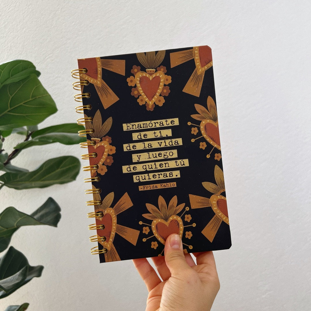 Libreta pasta dura/ Enamórate de ti