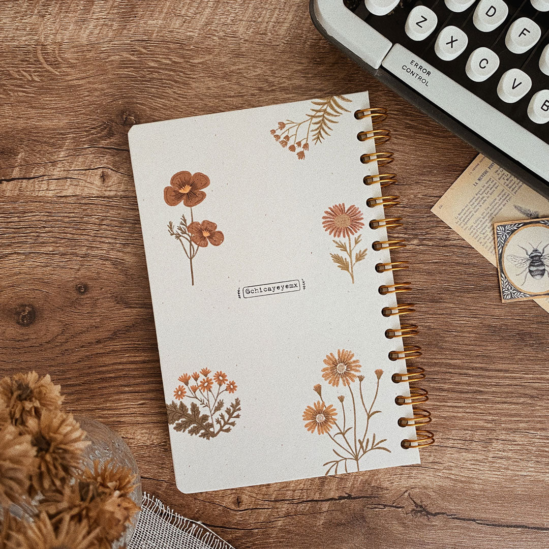 Libreta pasta dura/ Florece