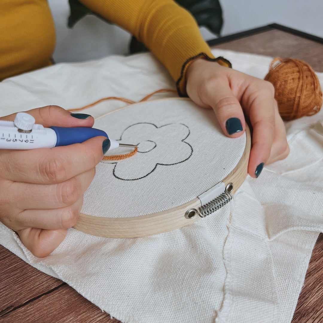 Taller en línea/ Borda tus ideas con Punch Needle (pregrabado) 🧵