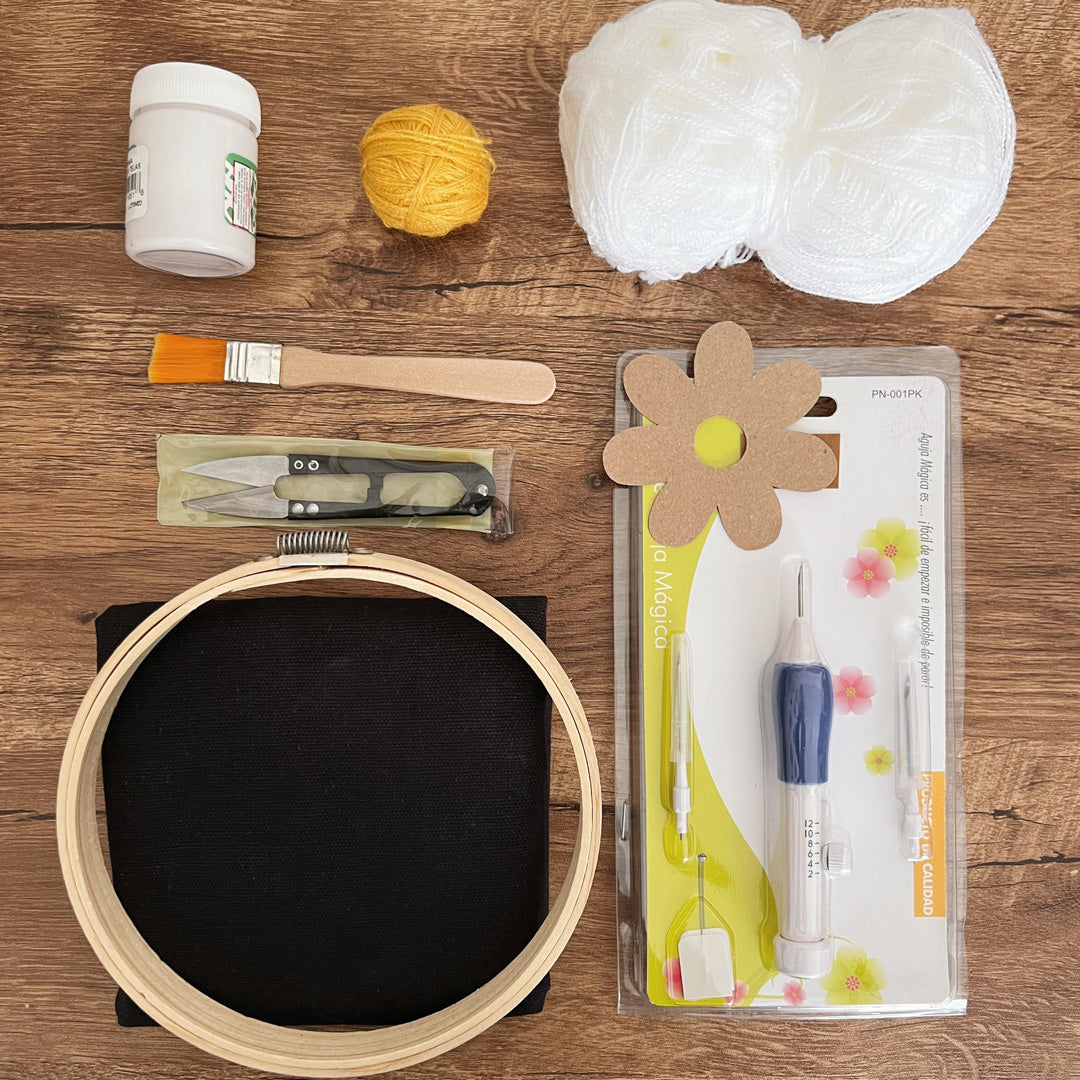 Kit de Punch Needle/ Tote bag negra margaritas - Chica Yeyé Mx