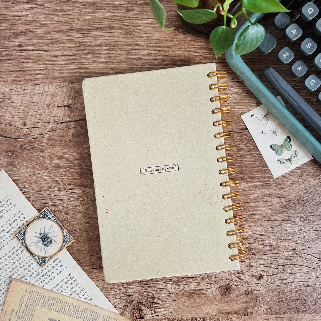 Libreta pasta dura/ Todo se transforma