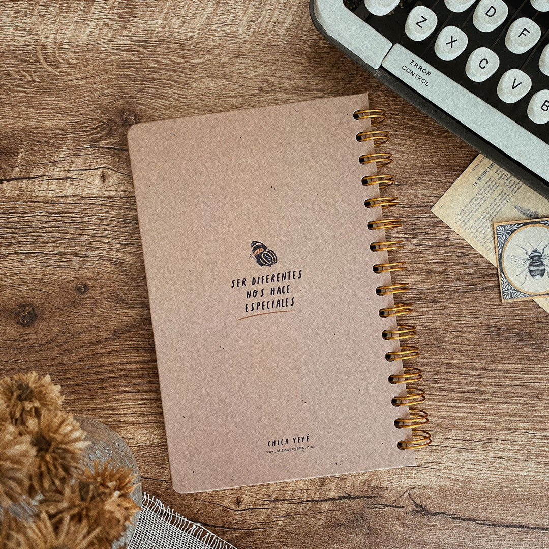 Libreta pasta dura/ Nadie es como tú