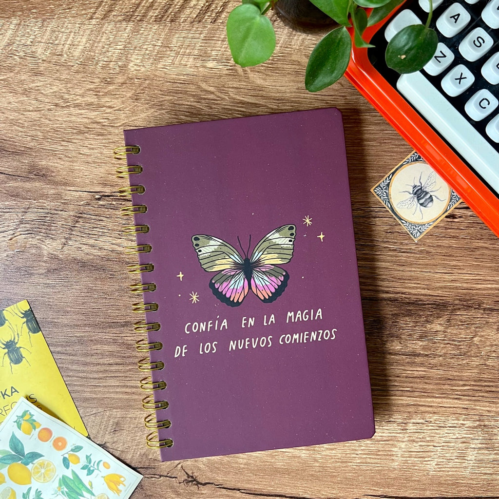 Libreta pasta dura/Nuevos comienzos