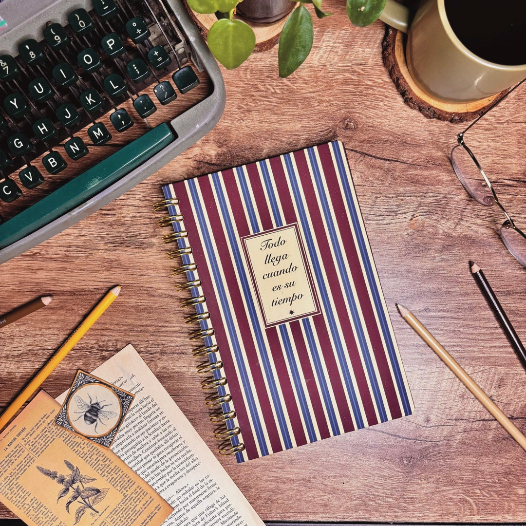 Libreta pasta dura/ Todo llega cuando es su tiempo