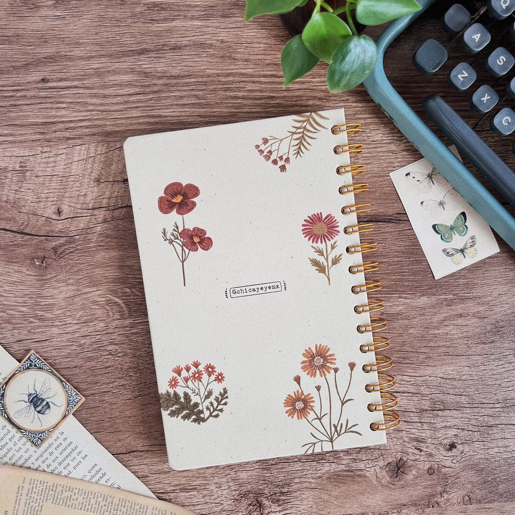 Libreta pasta dura/ Florece