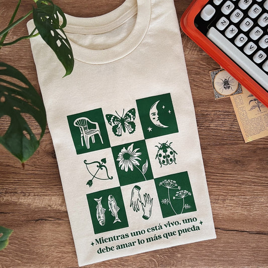 Playera "Mientras uno está vivo"